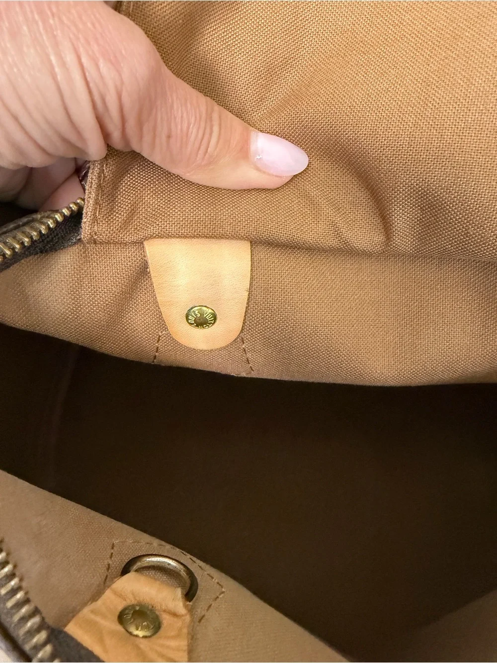 Louis Vuitton Monogram Speedy 30